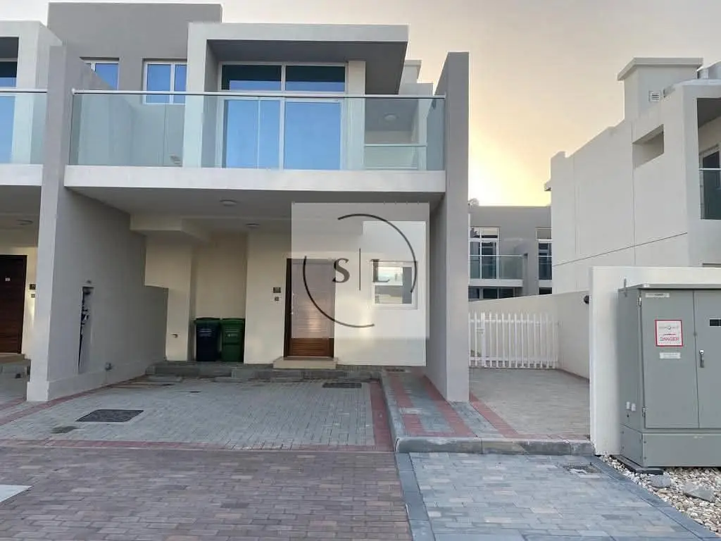 Dubailand,Mimosa,
